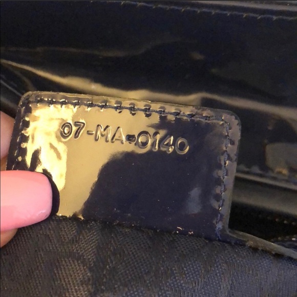 Authentic Lady Dior Large Blue Patent - Picture 4 of 8